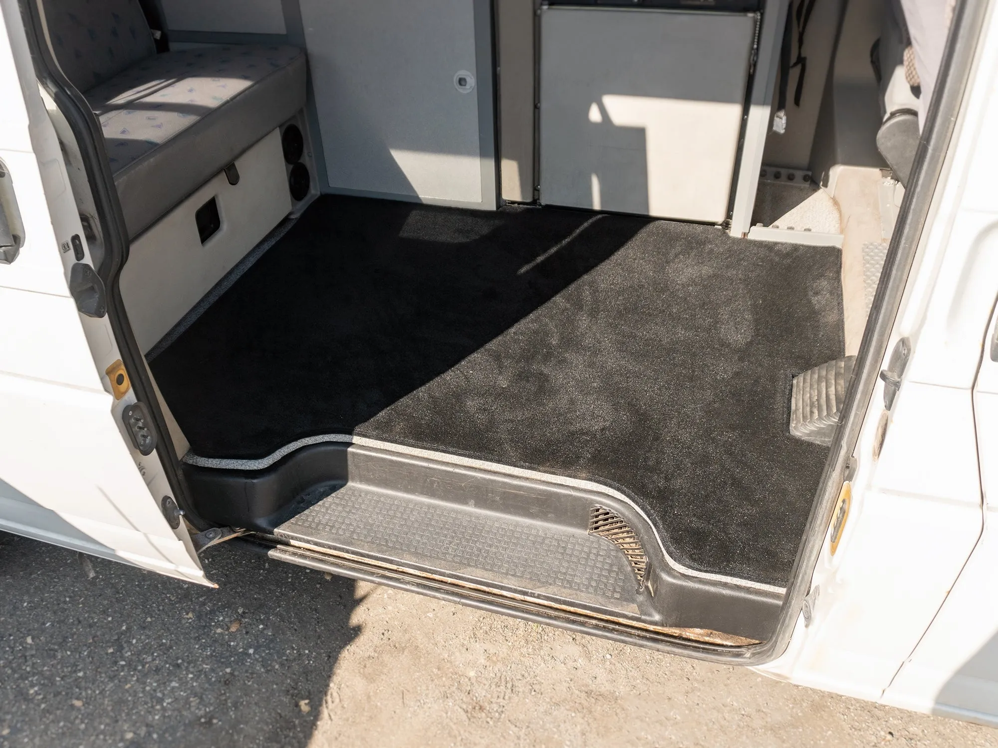 Carpet Mat - Living/Passenger Area [Winnebago]