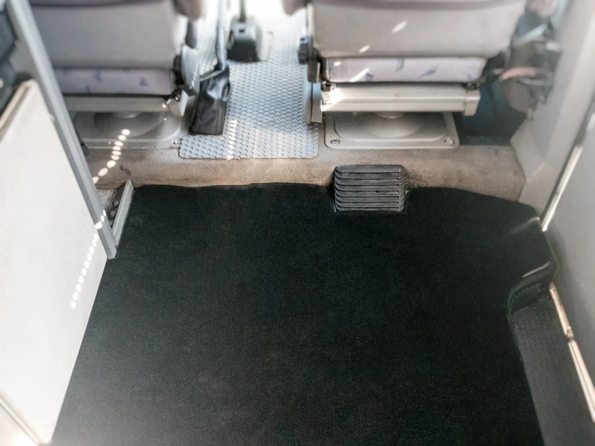 Carpet Mat - Living/Passenger Area [Winnebago]