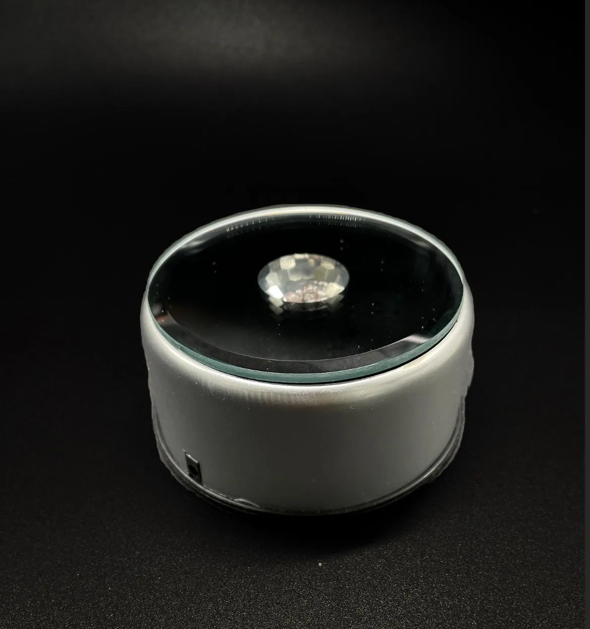 LED Rotating Base Light - Color Changing - Round Shape - 3.9 x 0.79 inches