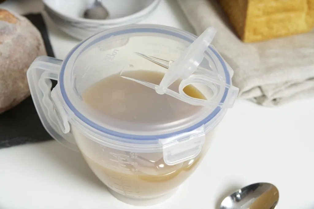 Locknlock Classic Special Measuring Cup W/lid, Flip Cap 1l
