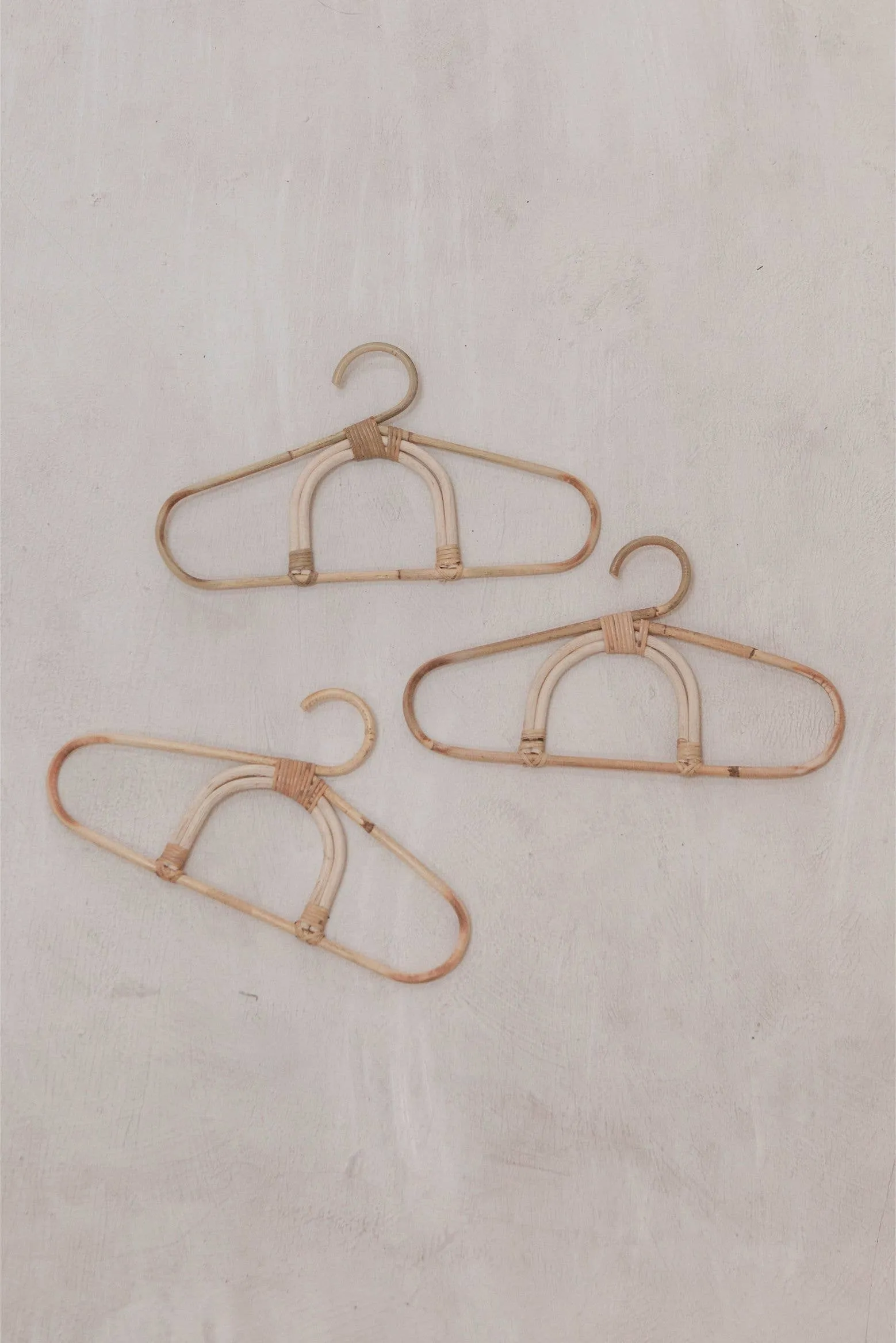Rainbow Rattan Hanger for Mini