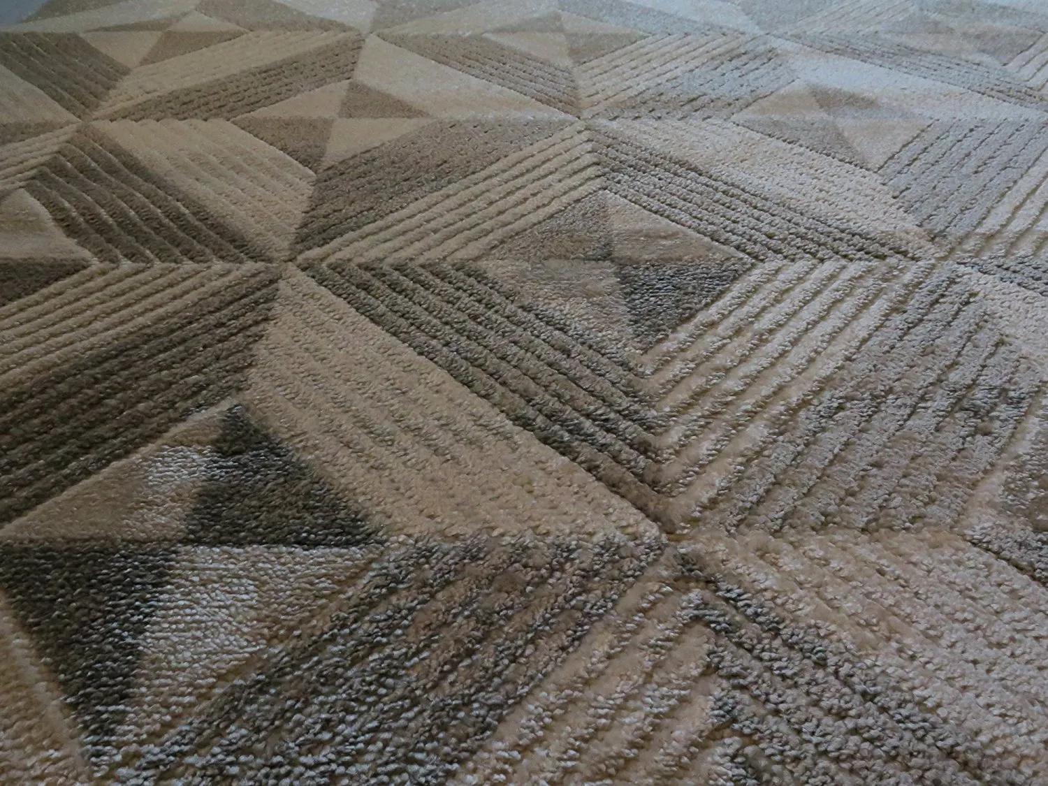 Reflection Geometric Patterned Soft Touch Rug-Small