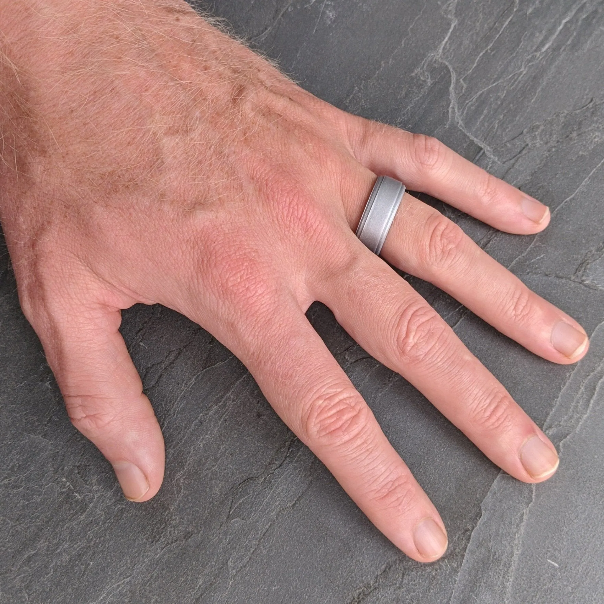 Silver Step Edge Breathable Silicone Ring for Men