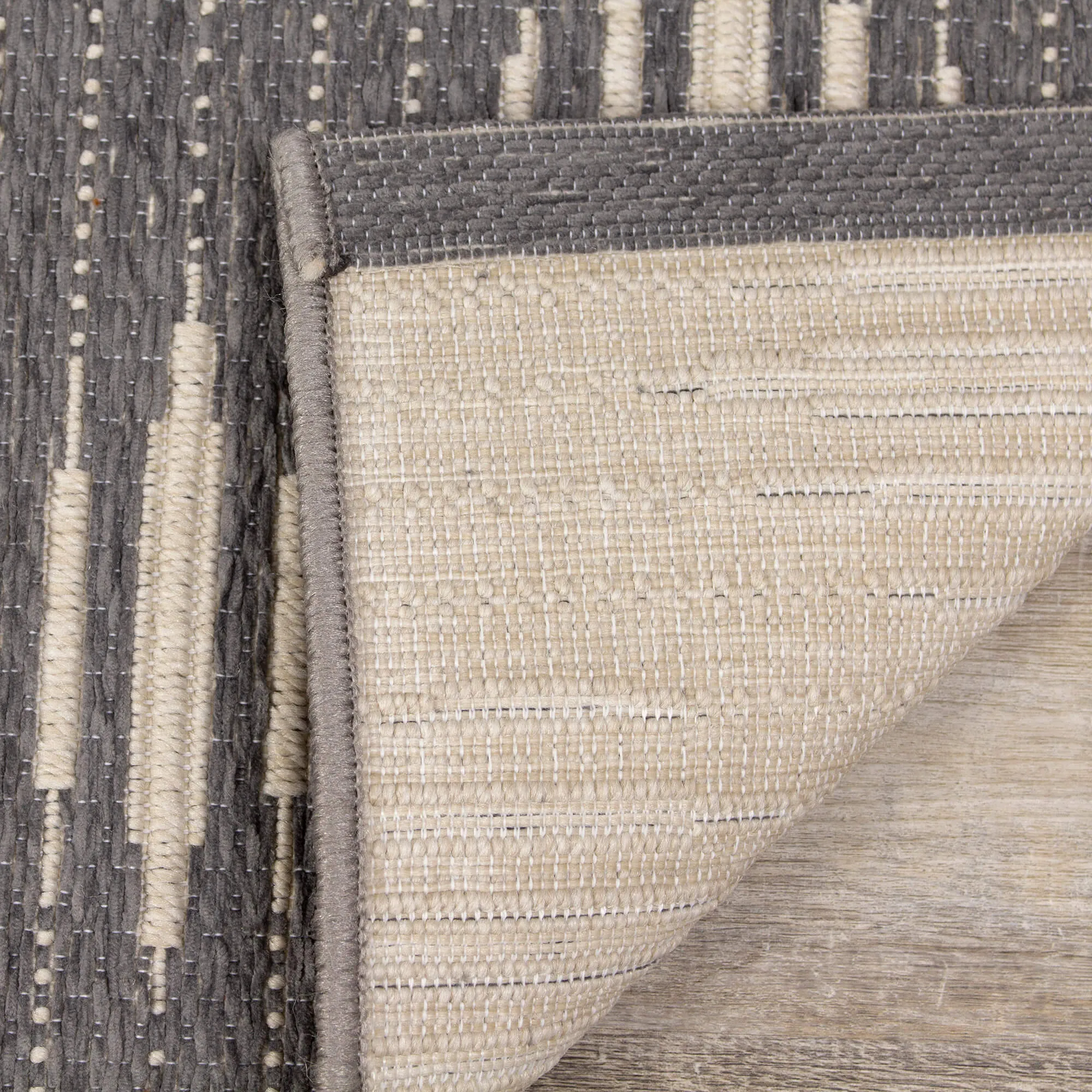 Vista Grey Diamond Indoor / Outdoor Rug